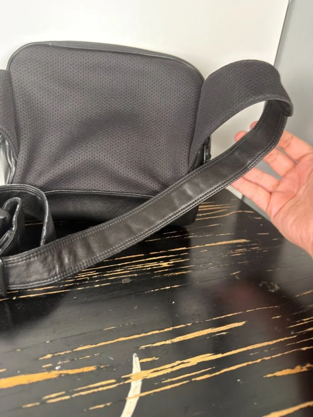 TUMI Leather Waist Belt Bag Black